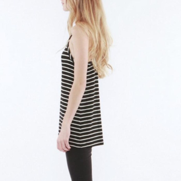 Hye Park and Lune | Mia Racer Back Tank Top - Picture 3 of 10